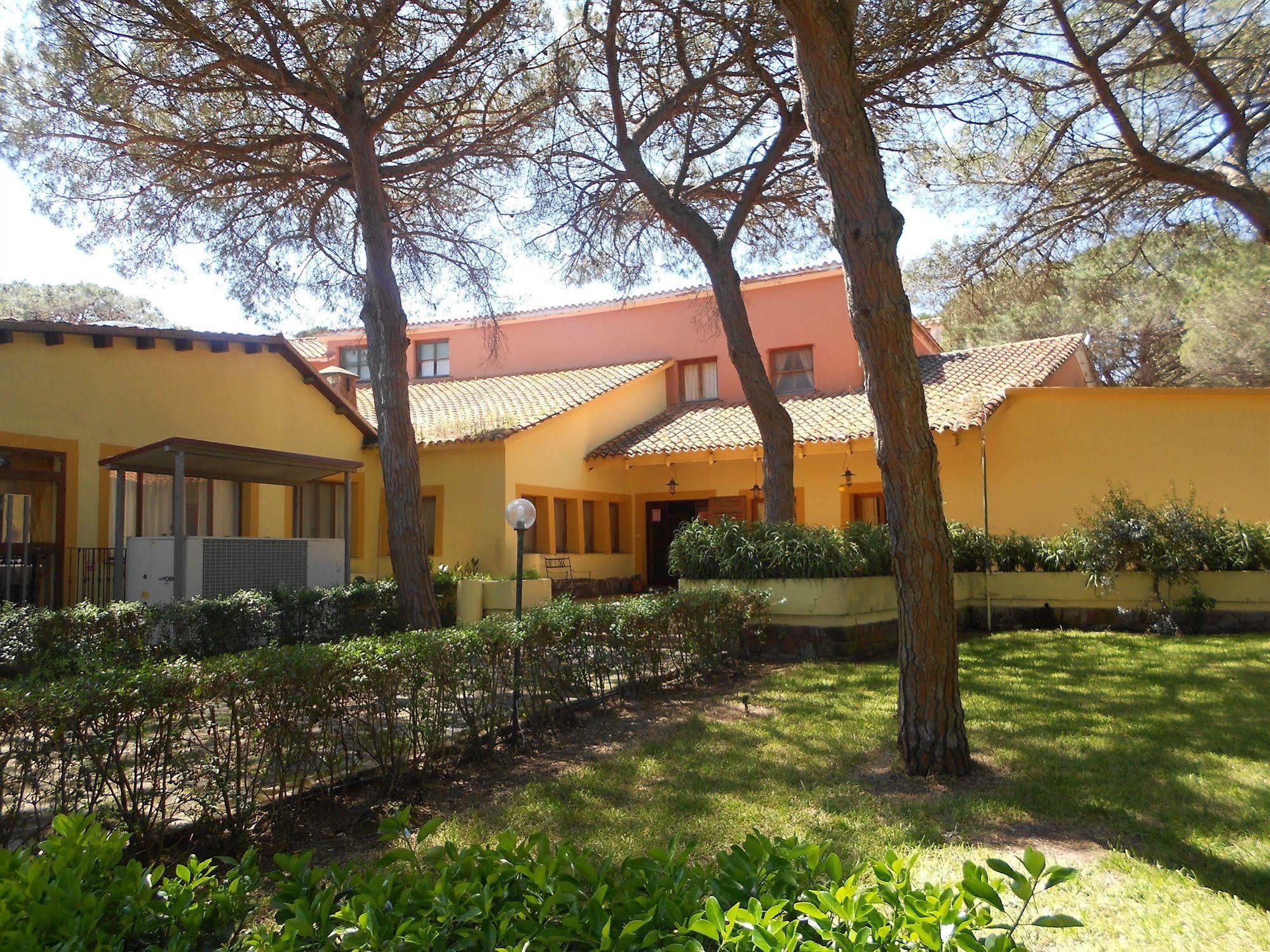 Hotel Fortezza อาร์บอเรีย ภายนอก รูปภาพ